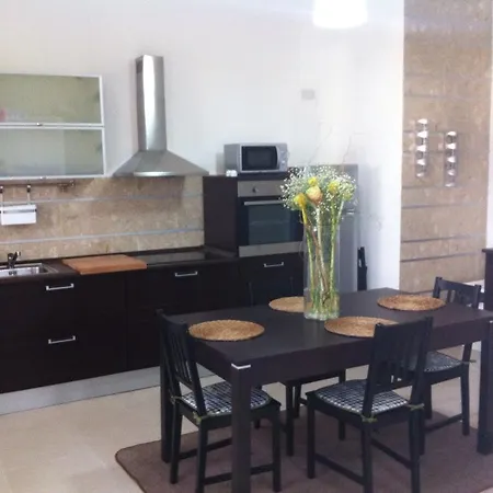 Genista Apartment Kalkara Room photo
