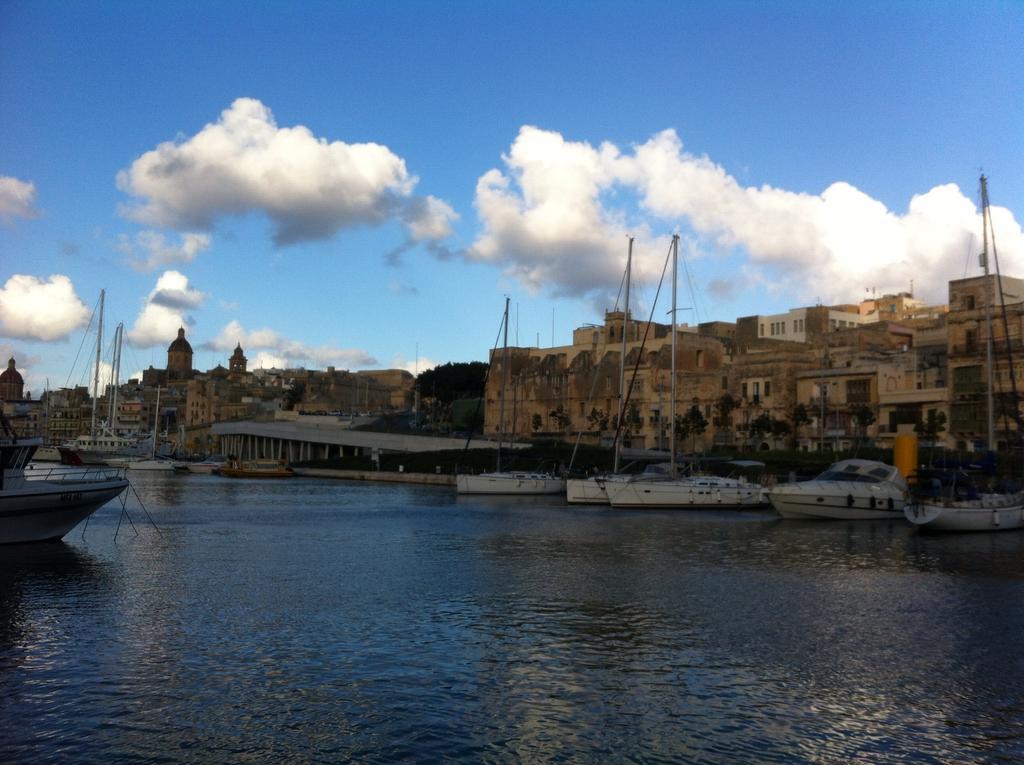 Apartment Genista Kalkara
